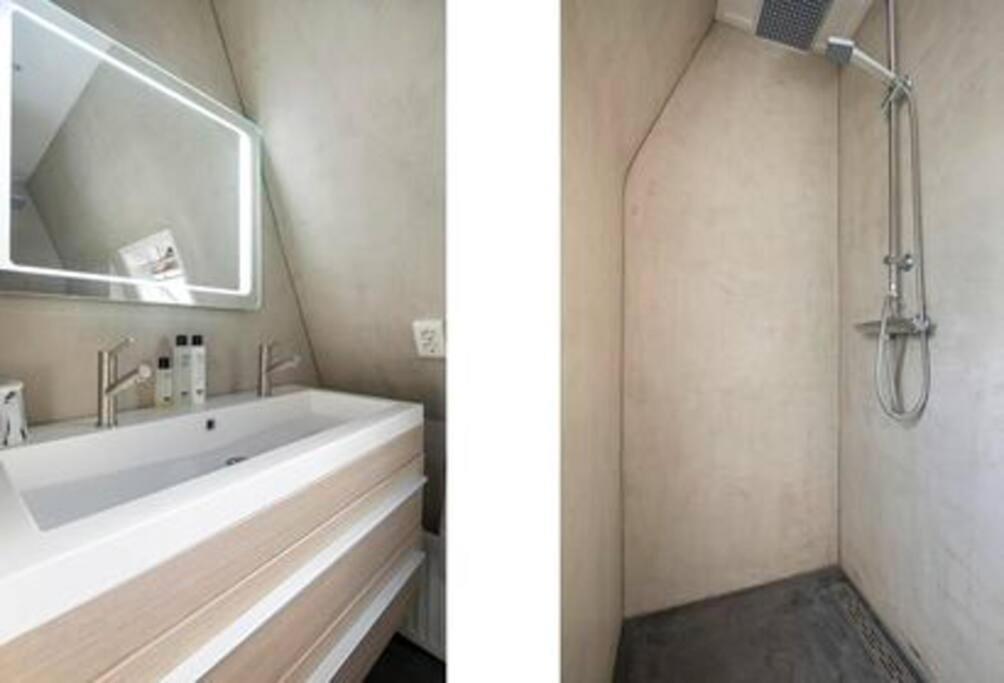Een Heerlijke Woning Op Loopafstand Van Centrum! Leeuwarden Esterno foto